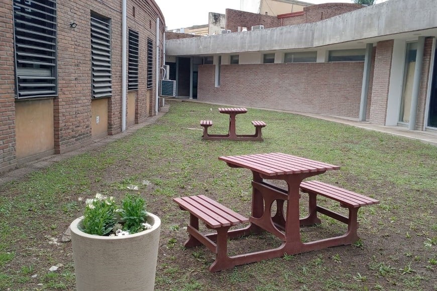 El nuevo refugio fue pensado para acompañar a las familias durante la espera.