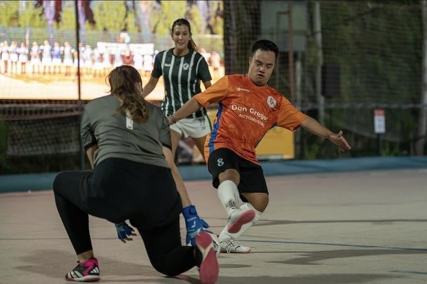 La Copa contará con la participación de equipos de Rosario, Firmat, Monte Vera, Cañada de Gómez, Colón de Santa Fe, Recreo y otras localidades de la región.