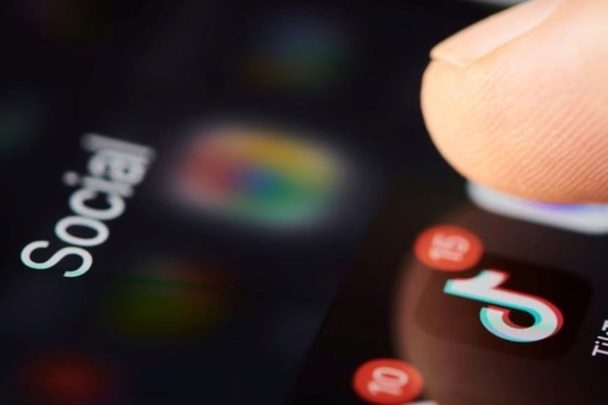 Un límite de dos horas diarias de uso de TikTok