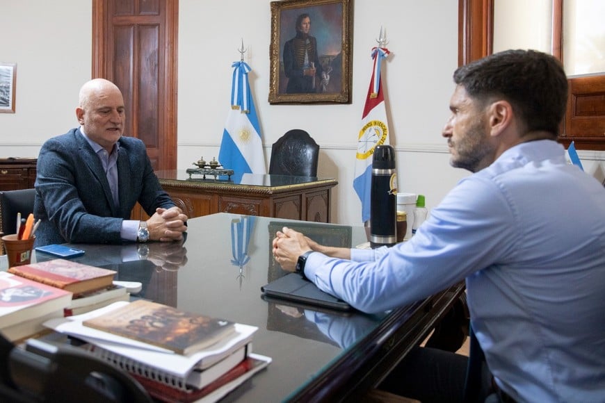 Biglieri fue recibido por el gobernador Maximiliano Pullaro.