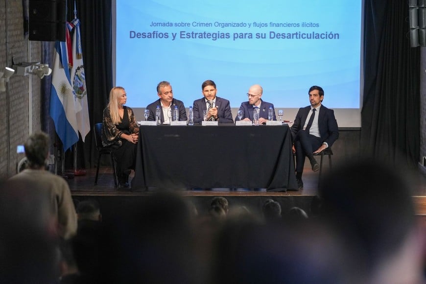 Pullaro anunció cuáles son las medidas contra el lavado de dinero y el crimen organizado