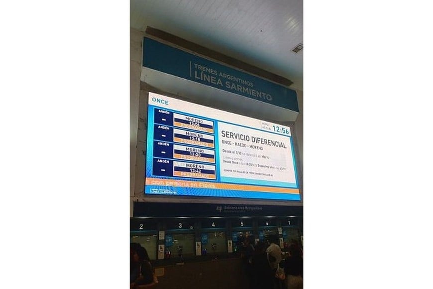 Hubo demoras en el servicio.