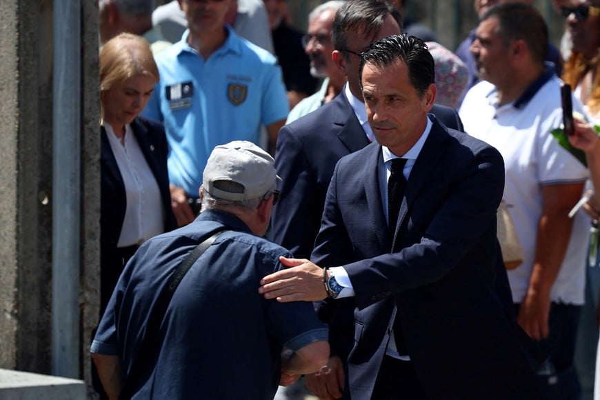 President of the Portuguese Football Federation Pedro Proenca arrives at the Chapel of the Resurrection, the location of the wake for Liverpool's Portuguese soccer player Diogo Jota and his brother Andre Silva, who died in a car crash near Zamora, Spain, in Gondomar, Portugal, July 4, 2025. REUTERS/Pedro Nunes