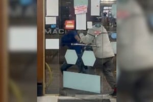 La situación provocó temor entre comerciantes y vecinos. Captura de video