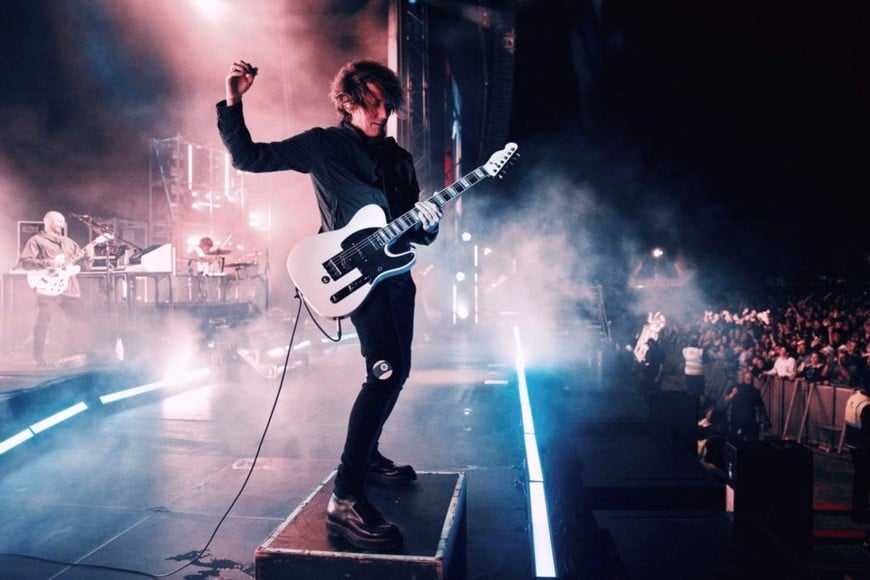 Kasabian: Tim Carter, miembro pleno desde 2021.