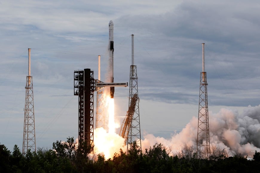 A SpaceX Falcon 9 rocket and Dragon spacecraft lifts off on NASA's Crew-13 mission to the International Space Station, carrying NASA astronauts Jessica Watkins, Luke Delaney, Canadian Space Agency astronaut Joshua Kutryk and Russian cosmonaut Sergey Teteryatnikov at the Cape Canaveral Space Force Station in Cape Canaveral, Florida, U.S., October 1, 2026. REUTERS/Philip Scott Andrews