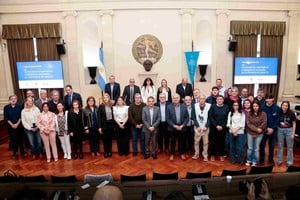 Rectores y legisladores nacionales participaron de un encuentro en Santa Fe. Pidieron por la Ley de Financiamiento vigente y un Presupuesto 2027 acorde. Foto: Gentileza UNL