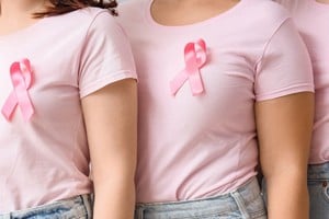 Octubre vuelve a poner el cáncer de mama en el centro de las campañas de concientización