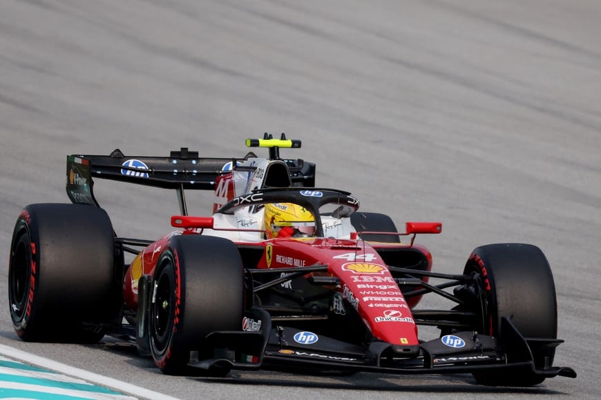 Formula One F1 - Bahrain Grand Prix - Sepang International Circuit, Sepang, Malaysia - October 3, 2026
Ferrari's Lewis Hamilton during qualifying REUTERS/Hasnoor Hussain