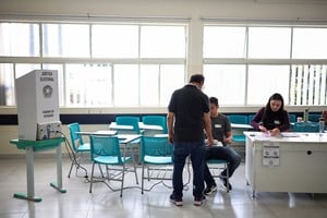 Los centros de votación abrieron este domingo en todo el país Créditos: REUTERS/Mateus Bonomi