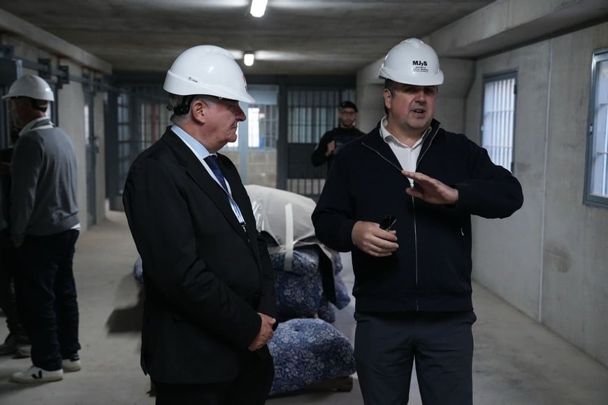 Fiscales del país recorrieron El Infierno, la cárcel de alto perfil que construye Santa Fe