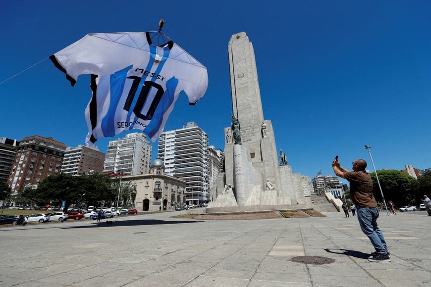 FILE PHOTO: An-18-meter long Argentina shirt featuring soccer star Lionel Messi's surname is displayed at the Monumento a la Bandera (The National Flag Memorial), in Rosario, Argentina, December 16, 2022. REUTERS/Agustin Marcarian/File Photo