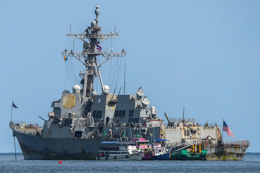 Marines from the USS Delbert D. Black disembark to ferries near Phuket Deep Sea Port during a rest stop following a long deployment in the Middle East, in Phuket, Thailand, October 4, 2026. REUTERS/Sooppharoek Teepapan