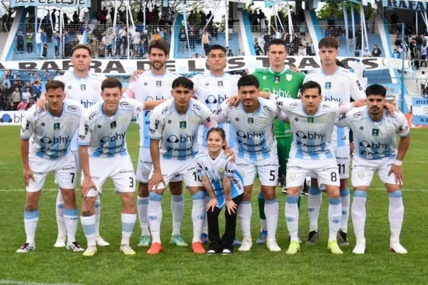La Crema no pudo sostener la ventaja y terminó perdiendo ante el Bohemio.