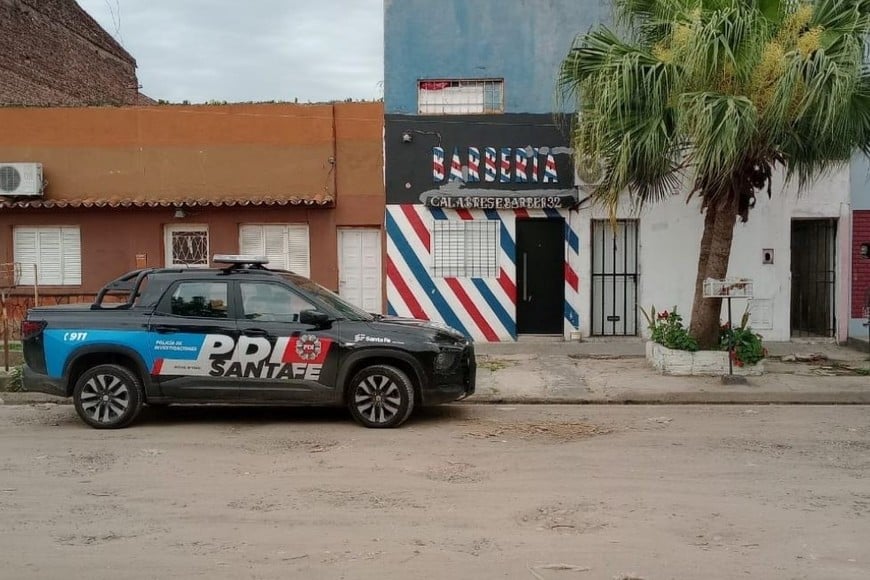 joven baleado en una barbería