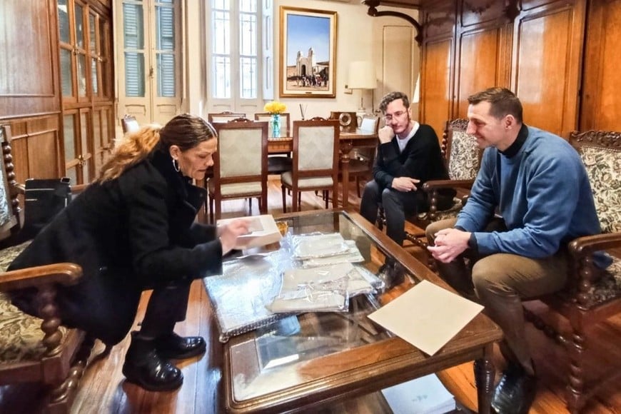Visita de León XIV a Argentina: quién es la artista que le regalará una obra de la Basílica de Luján