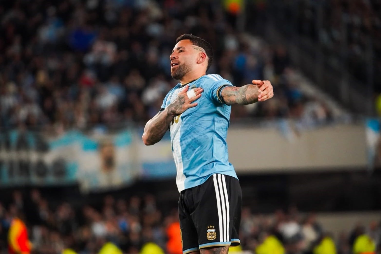 El gol de Otamendi en el partido despedida de Lionel Messi. Foto: 