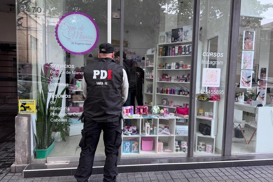 Cambio de fiscal y allanamientos por las amenazas a un médico, un abogado y un periodista