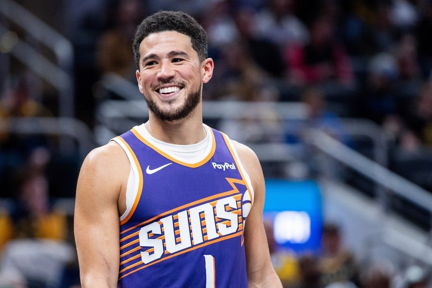 Mar 12, 2026; Indianapolis, Indiana, USA;  Phoenix Suns guard Devin Booker (1) in the first half against the Indiana Pacers at Gainbridge Fieldhouse. Mandatory Credit: Trevor Ruszkowski-Imagn Images