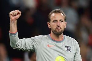Harry Kane igualó el récord de presencias de Peter Shilton con Inglaterra.