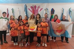 Un recorrido por la identidad regional: Vera incorporó su bandera a “Abanderados”