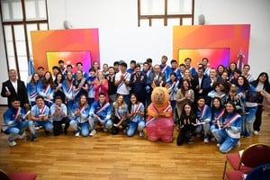 Reconocimiento de Provincia en Rosario a deportistas que participaron de los Juegos Suramericanos. Crédito: Marcelo Manera