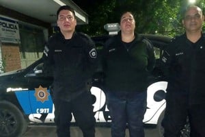Los policías Alexis González; Doris Mir y Gabriel Amarilla. Foto: Gentileza