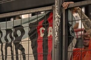 Los hinchas de Patronato tienen la ilusión de ver a su equipo en Rafaela.
