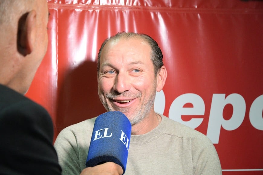 Presentación de la Copa Continental de Triatlón. Foto: Manuel Fabatía.