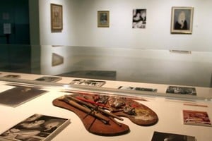 Los instrumentos de trabajo de Diomede, expuestos. Foto: Museo Quinquela Martín