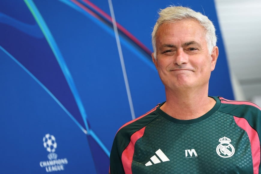 Soccer Football - UEFA Champions League - Real Madrid press conference - Ciudad Real Madrid, Valdebebas, Madrid, Spain - September 7, 2026
Real Madrid coach Jose Mourinho REUTERS/Susana Vera