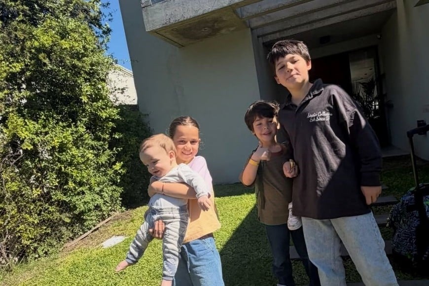 Lupe, hija de Graviotto, Toribio, hijo de Juana Repetto, Belisatio y Timoteo, hijos en común