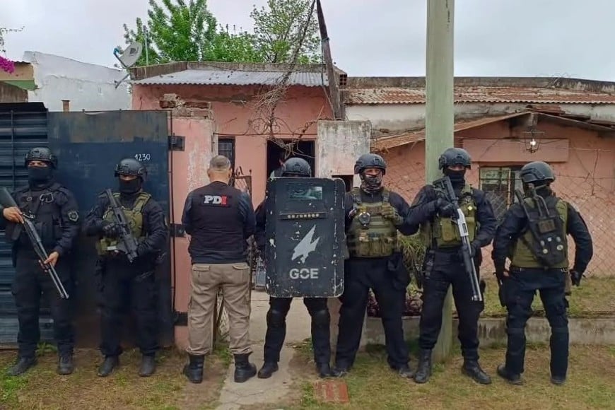 Uno de los allanamientos fue realizado por un equipo del Grupo de Operaciones Especiales. Foto: El Litoral