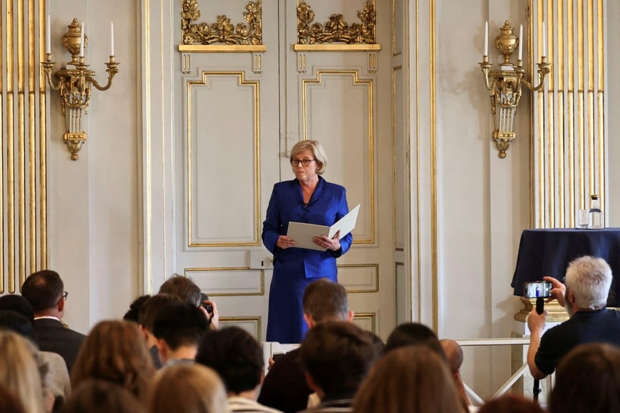 The Permanent Secretary of the Swedish Academy, Ingrid Carlberg, announces that Canadian author Anne Carson is awarded the Nobel Prize in Literature 2026, in Stockholm, Sweden, October 8, 2026. REUTERS/Tom Little