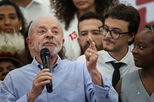 Luiz Inácio Lula da Silva (80 años), aspirante a un nuevo mandato presidencial en Brasil.