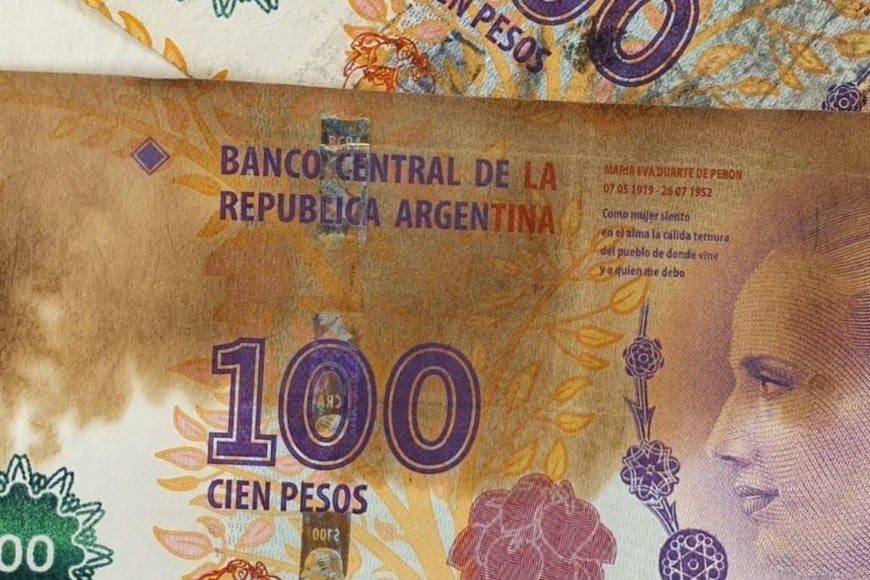 El Banco Central establece que las entidades bancarias deben ofrecer el servicio de canje de billetes deteriorados