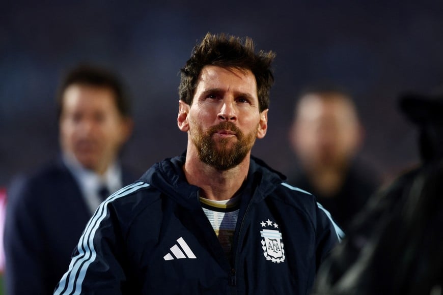 Soccer Football - International Friendly - Argentina v Benin - Estadio Monumental, Buenos Aires, Argentina - October 6, 2026
Argentina's Lionel Messi acknowledges fans following his final international match REUTERS/Matias Baglietto