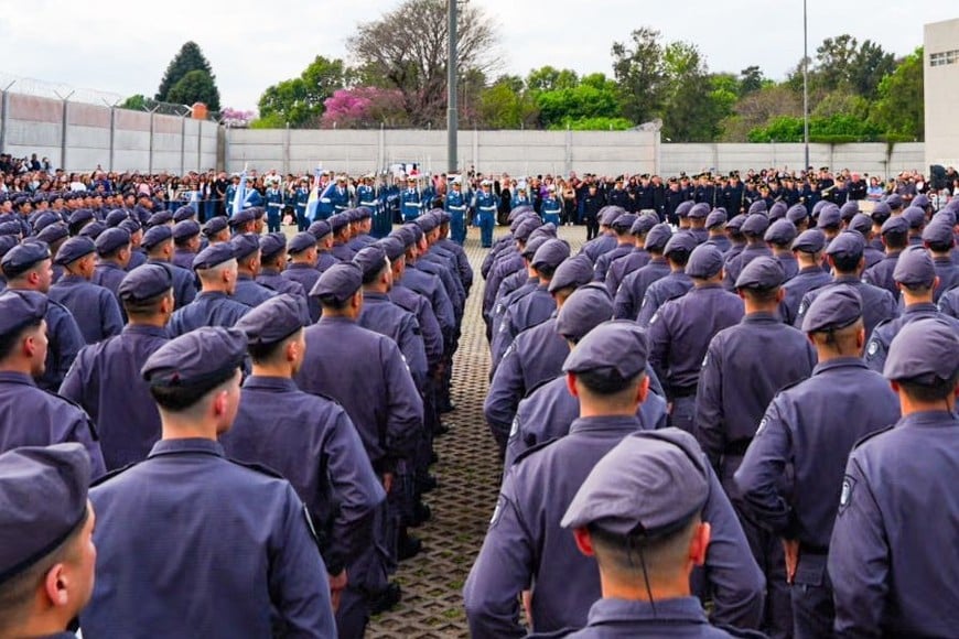 El Servicio Penitenciario de Santa Fe incorporó  agentes que completaron seis meses de formación inicial.