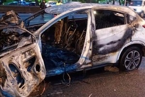 Así quedó la Honda CR-V que inició el foco igneo a raíz de la colisión