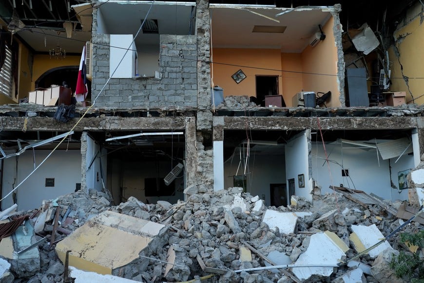 Debris from a damaged building after an earthquake struck near the southern coast of Panama, in Penonome, Panama, October 10, 2026. REUTERS/Enea Lebrun