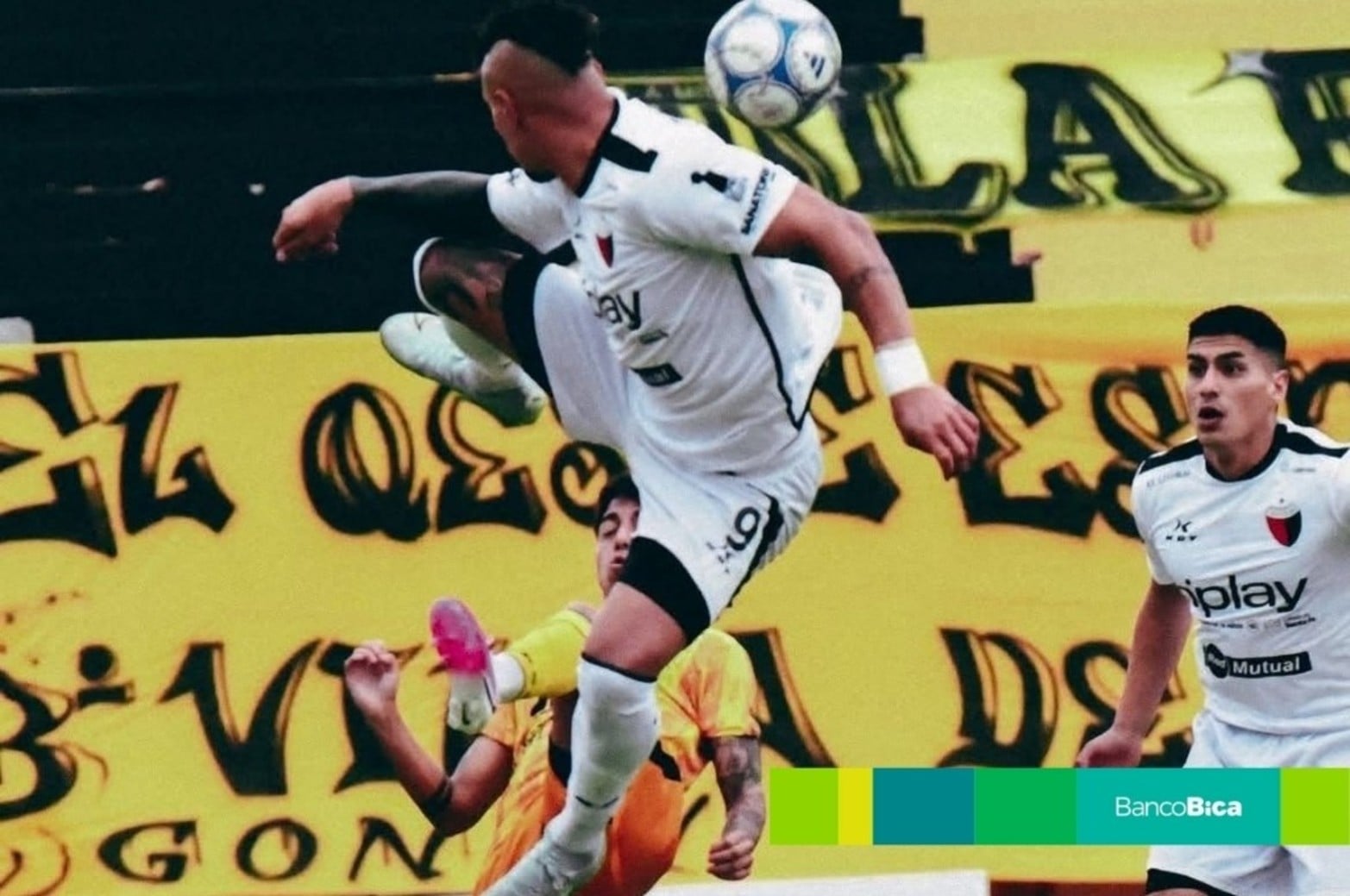 GALERIA BICA - Colón vs. Mitre