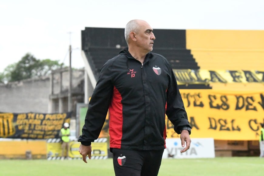 Colon vs Mitre Fecha 33 Primera Nacional 11 de octubre de 2026. Crédito: Gustavo Autalan.