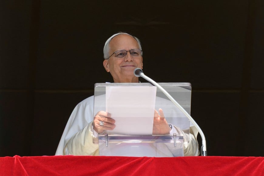 Pope Leo leads the Angelus prayer from the window of the Apostolic Palace at the Vatican, October 11, 2026. Vatican Media/Elisabetta Trevisan/­Handout via REUTERS    ATTENTION EDITORS - THIS IMAGE WAS PROVIDED BY A THIRD PARTY.