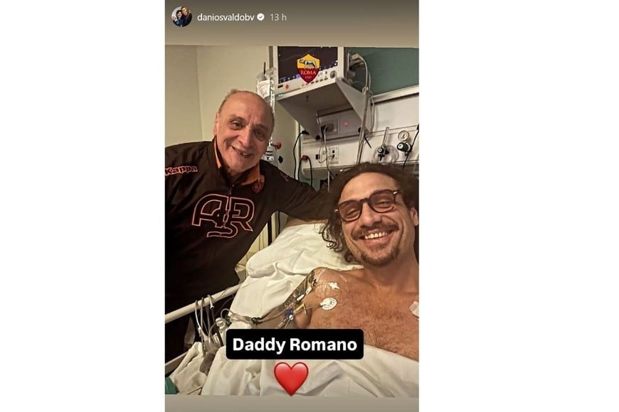 El exfutbolista publicó una imagen junto a su padre desde el Hospital del Bicentenario de Esteban Echeverría