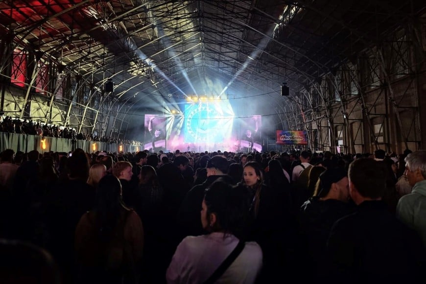Más de 30 mil personas disfrutaron del festival de música en el predio de la Estación Belgrano.