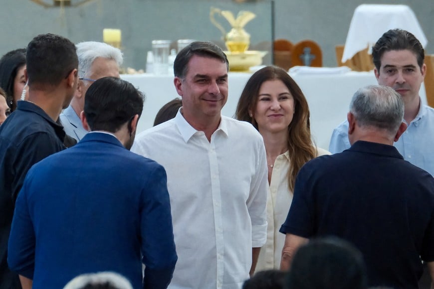 Brazilian presidential candidate Flavio Bolsonaro of the Liberal Party (PL) attends a Mass marking the Day of Our Lady of Aparecida, in Brasilia, Brazil, October 12, 2026. REUTERS/Diego Herculano