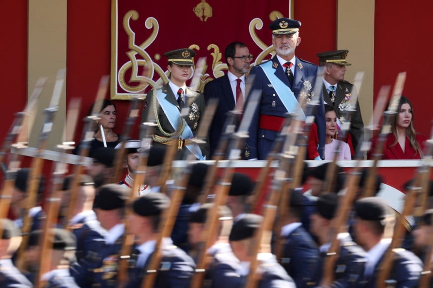 Spain's King Felipe, Queen Letizia, Princess Leonor and Princess Sofia attend a military parade to mark the country's National Day, in Madrid, Spain, October 12, 2026. REUTERS/Alejandro Martinez Velez