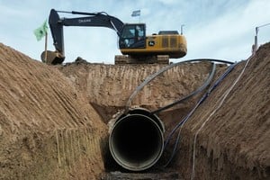 Acueducto Biprovincial: entra en su etapa final una fase clave del cruce bajo la Autopista Rosario-Santa Fe