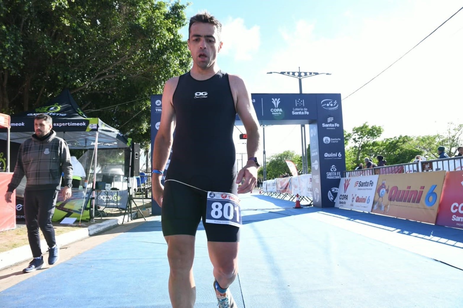 La Costanera Este de Santa Fe recibió a 105 atletas de 18 países que compitieron en la Copa Continental de Triatlón.
