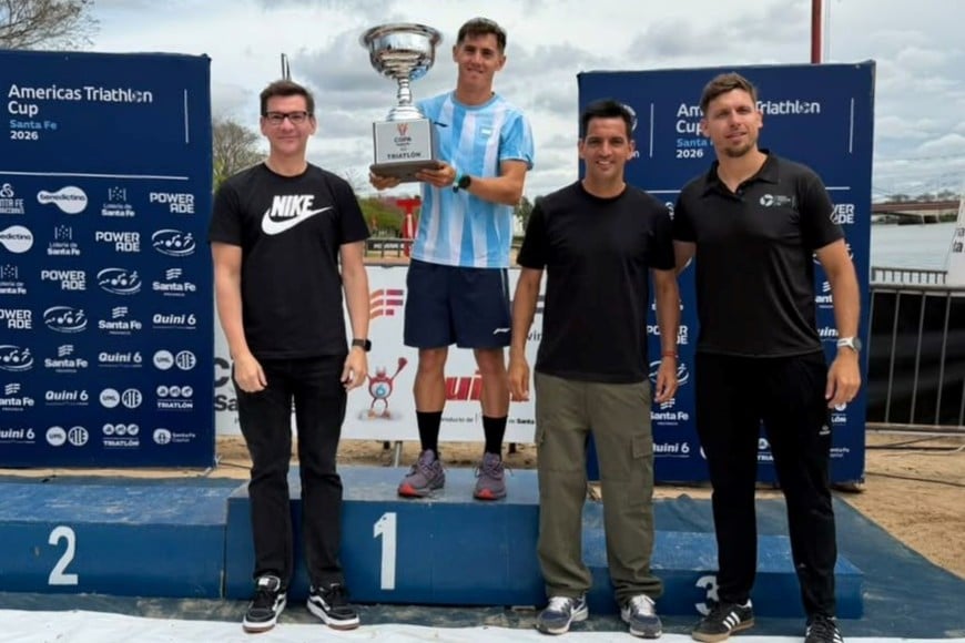 El santafesino Tadeo Baruffato cruzó la meta en primer lugar y se adjudicó la prueba élite en la Costanera Este.